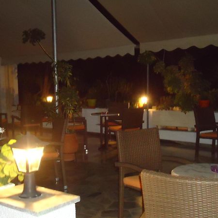 Отель Sweetmemory Agia Marina  Экстерьер фото