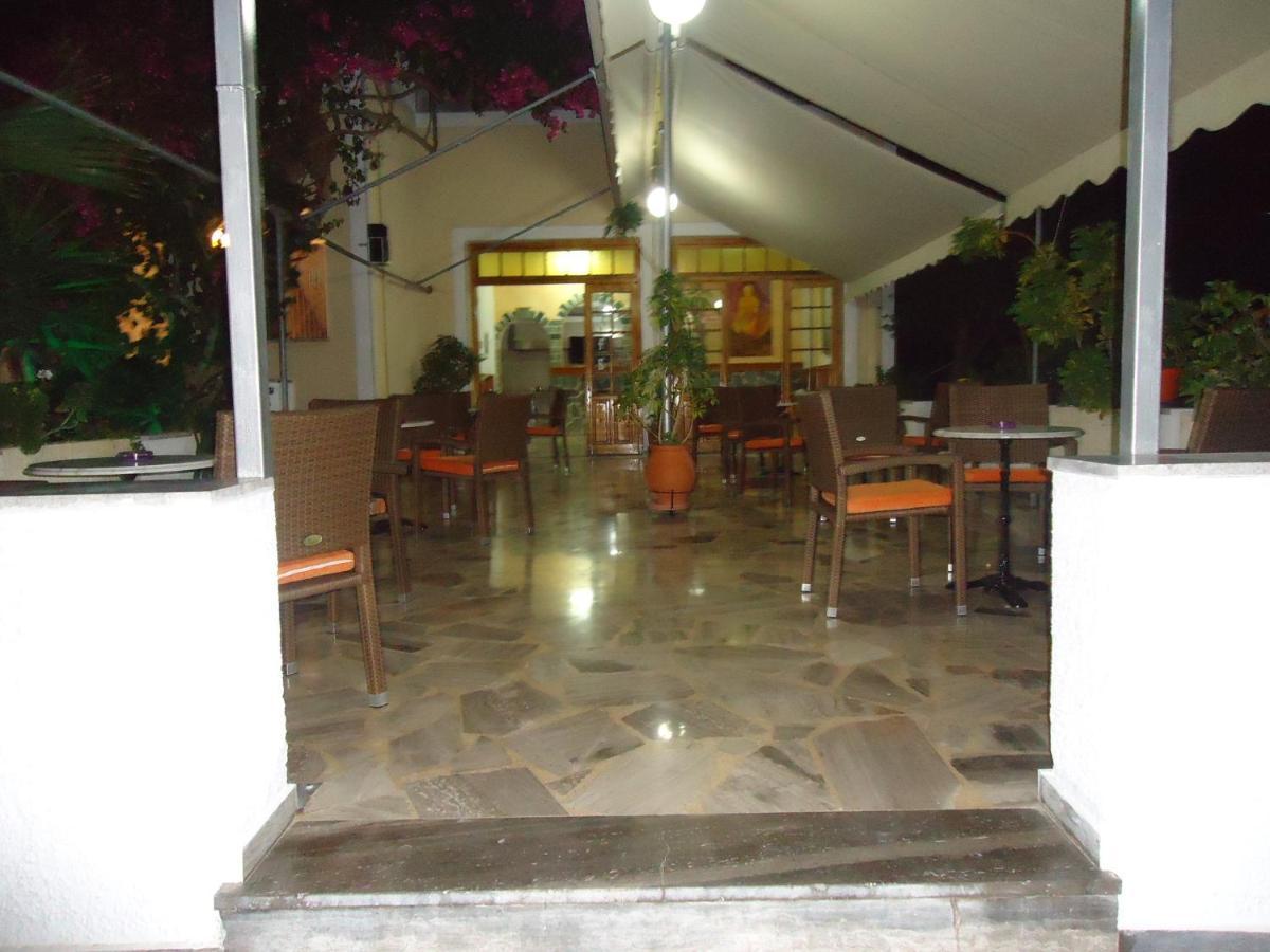 Отель Sweetmemory Agia Marina  Экстерьер фото