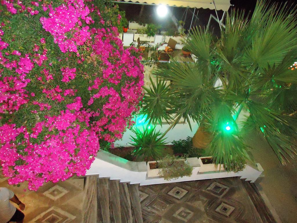 Отель Sweetmemory Agia Marina  Экстерьер фото