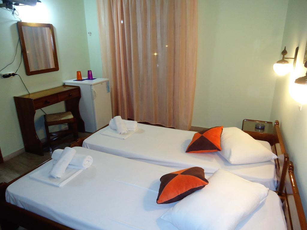 Отель Sweetmemory Agia Marina  Экстерьер фото